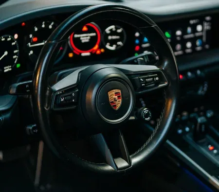 Porsche 911 Carrera 2024 — аренда в Дубае — фото 6