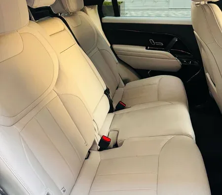 Land Rover Range Rover Sport 2023 in Dubai — photo 4