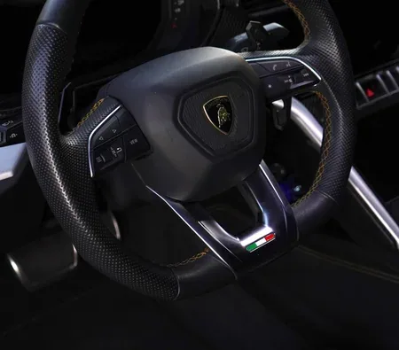 Lamborghini Urus 2021 — аренда в Дубае — фото 2