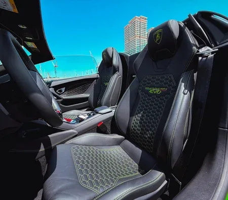 Lamborghini Huracan Evo Spyder 2024 in Dubai — photo 7
