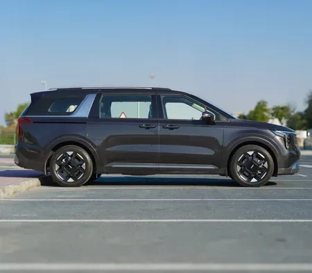 Kia Carnival 2025 — аренда в Дубае — фото 6