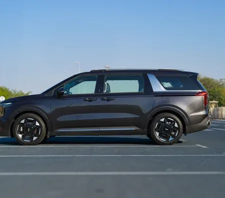 Kia Carnival 2025 — аренда в Дубае — фото 9