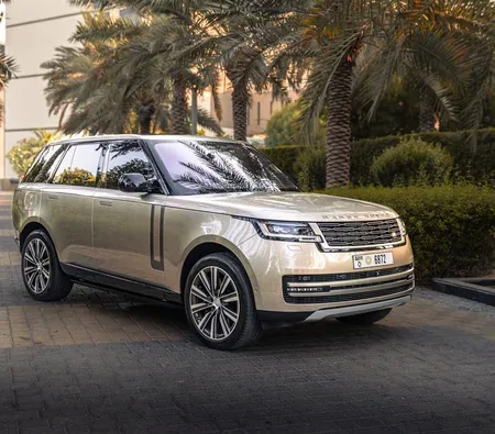 Land Rover Range Rover Vogue HSE V8 2023 in Dubai — photo 8