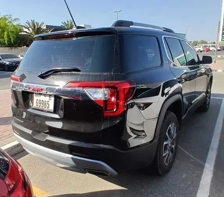 GMC Acadia 2023 in Dubai — photo 4