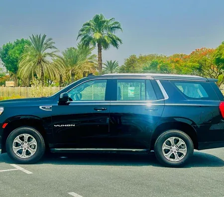 GMC Yukon 2023 in Dubai — photo 6