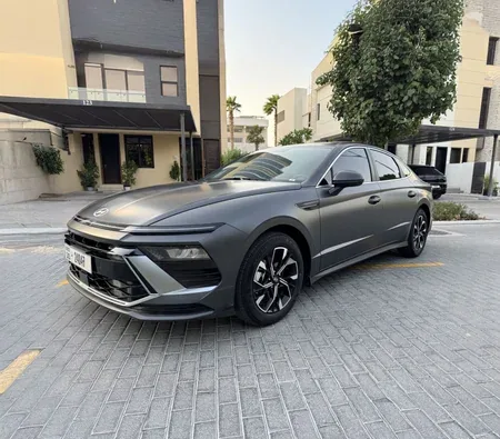 Hyundai Sonata 2025 for rent