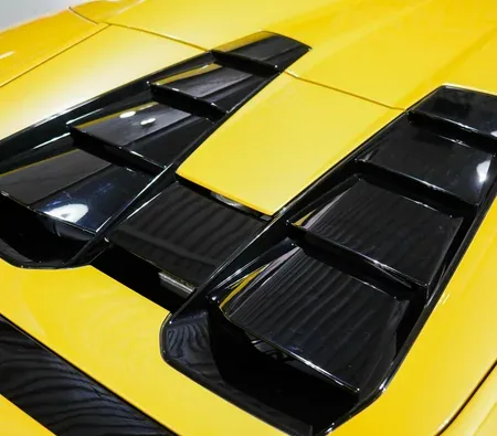 Lamborghini Huracan Evo Spyder 2023 in Dubai — photo 7
