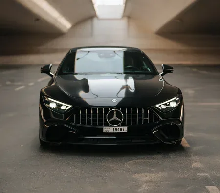 Mercedes-Benz SL63 AMG 2025 — аренда в Дубае — фото 2