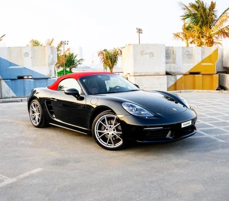 Porsche 718 Boxster 2024 напрокат в Дубае