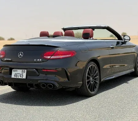 Mercedes-Benz AMG C43 2022 — аренда в Дубае — фото 5