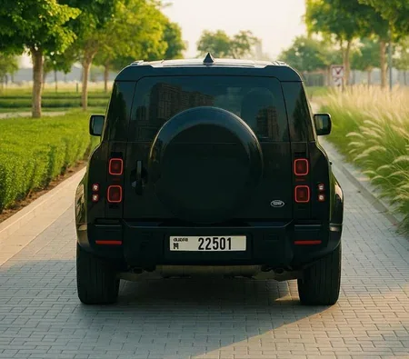 Land Rover Defender 2022 in Dubai — photo 2