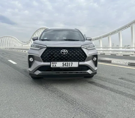 Toyota Veloz 2024 in Dubai — photo 3