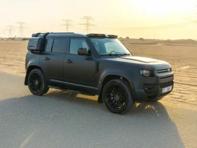 Land Rover Defender V6 2024