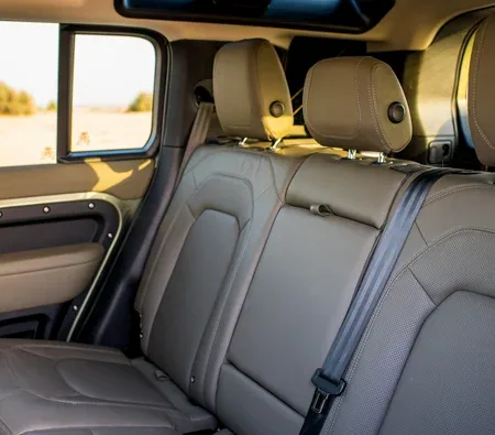 Land Rover Defender V6 2024 in Dubai — photo 5