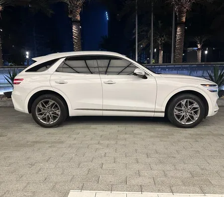 Genesis GV70 2022 in Dubai — photo 9