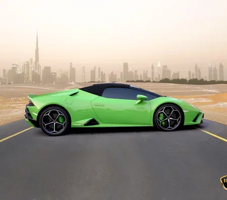 Lamborghini Huracan Evo Spyder 2023 in Abu Dhabi — photo 4
