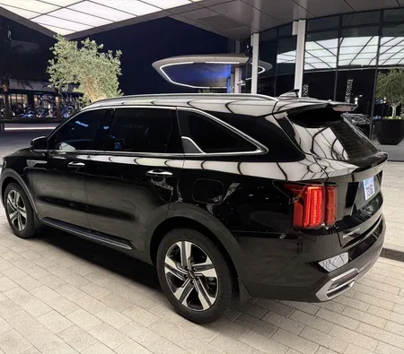 Kia Sorento 2023 in Dubai — photo 7