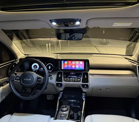 Kia Sorento 2023 in Dubai — photo 8