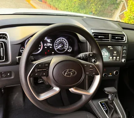 Hyundai Creta 5 Seater 2025 in Dubai — photo 3