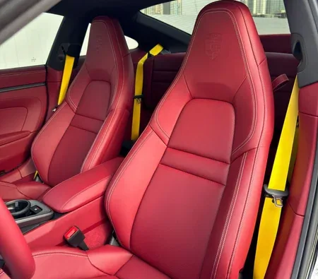 Porsche 911 Carrera 4S 2025 in Dubai — photo 3