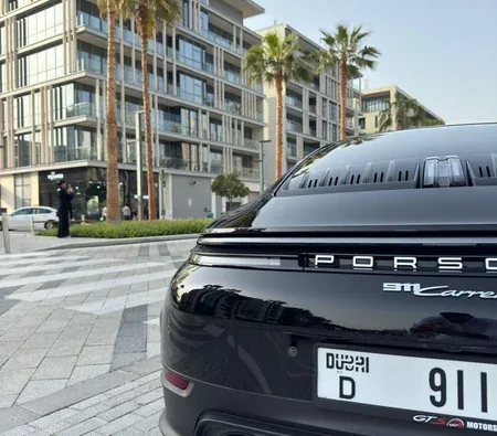 Porsche 911 Carrera 4S 2025 in Dubai — photo 4