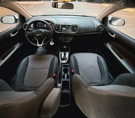 Kia Pegas 2026 in Abu Dhabi — photo 4