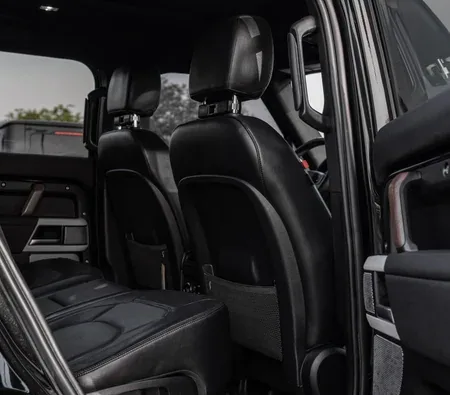 Land Rover Defender V6 2023 in Dubai — photo 4