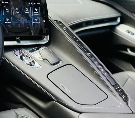 Chevrolet Corvette C8 Stingray 2025 — аренда в Дубае — фото 6