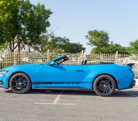 Ford Mustang EcoBoost Convertible V4 2024 in Dubai — photo 3