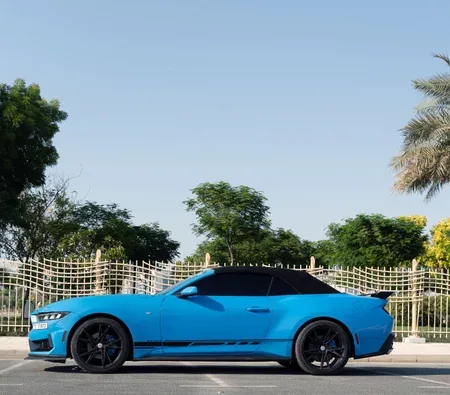 Ford Mustang EcoBoost Convertible V4 2024 in Dubai — photo 6