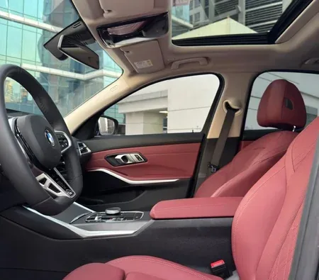 BMW 325i 2025 in Dubai — photo 5