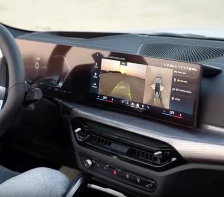 BMW 420i Convertible 2025 in Dubai — photo 4