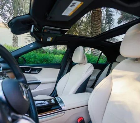 Mercedes-Benz C300 4Matic 2024 in Dubai — photo 3