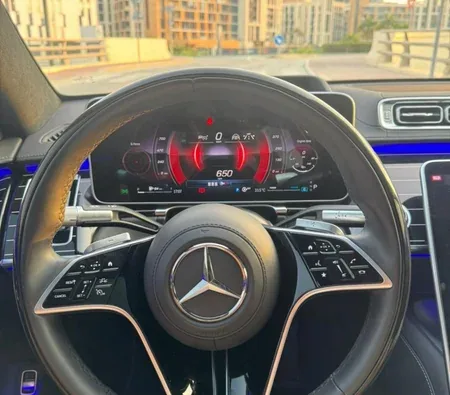 Mercedes-Benz S580 2023 — аренда в Дубае — фото 9