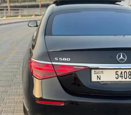 Mercedes-Benz S580 2023 — аренда в Дубае — фото 10