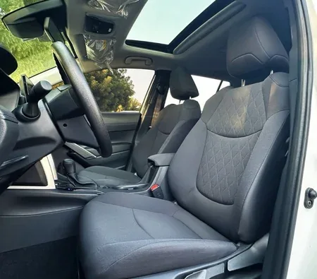 Toyota Corolla Cross 2024 in Dubai — photo 6