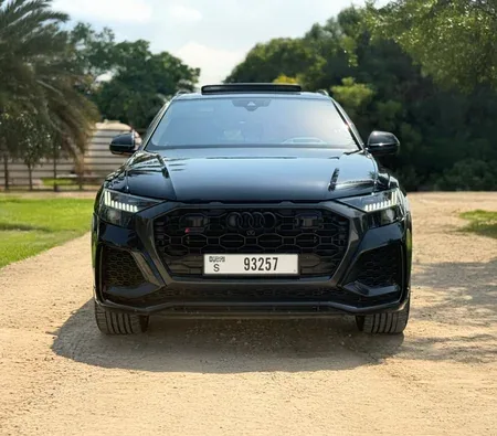 Audi RS Q8 2023 in Dubai — photo 2