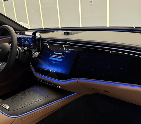Mercedes-Benz E200 2026 — аренда в Дубае — фото 7