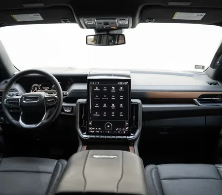 GMC Yukon 2025 in Dubai — photo 3