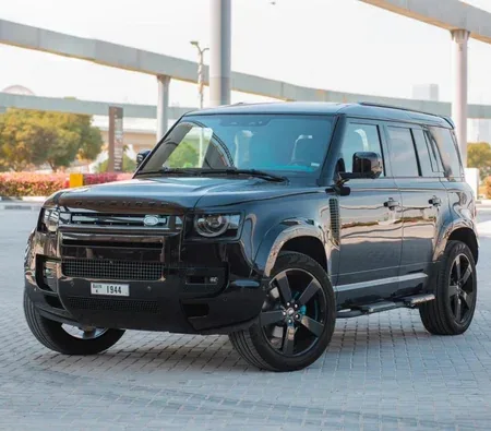 Land Rover Defender 2025 in Dubai — photo 10