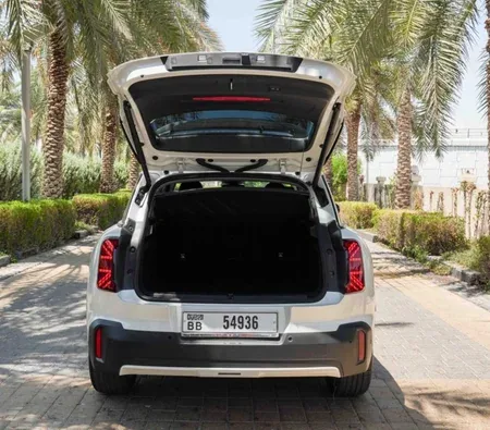 Mini Cooper Countryman 2026 in Dubai — photo 5