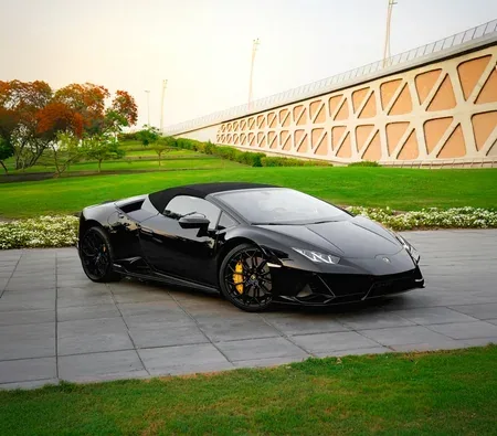 Lamborghini Huracan Evo Spyder 2022 напрокат