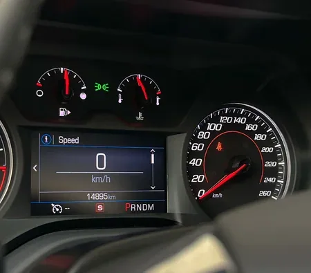 Chevrolet Camaro RS Coupe V6 2023 in Ajman — photo 6