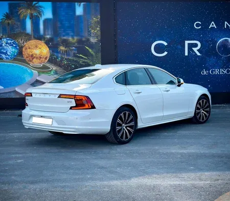 Volvo S90 2023 in Ajman — photo 5