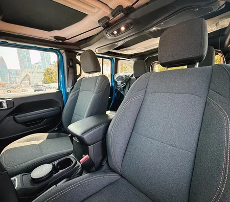 Jeep Wrangler 2024 in Ajman — photo 4