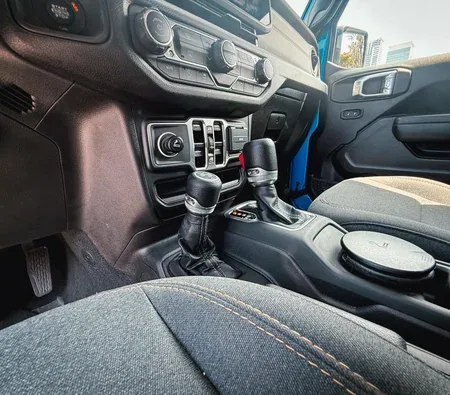 Jeep Wrangler 2024 in Ajman — photo 7