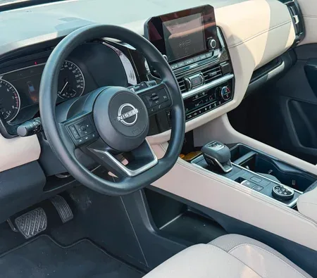 Nissan Pathfinder 2024 in Ajman — photo 2
