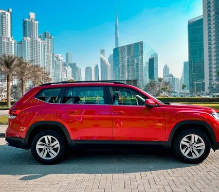 Volkswagen Teramont 2023 in Sharjah — photo 4