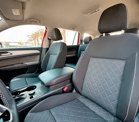 Volkswagen Teramont 2023 in Sharjah — photo 8