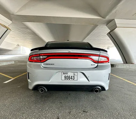 Dodge Charger V6 2022 in Sharjah — photo 4